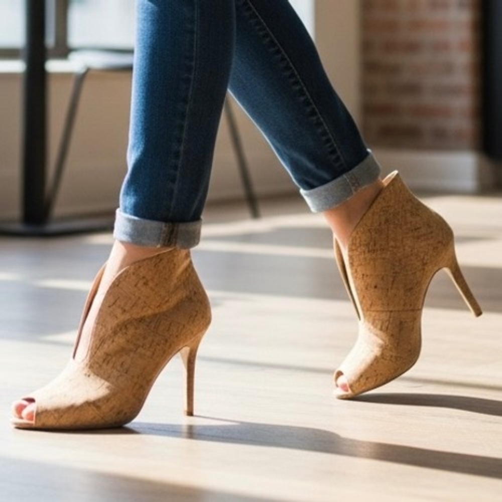 Vero Cuoio Bootie Stiletto Cork Shoes Women 8 Tan Beige Italy Peep Toe Heels